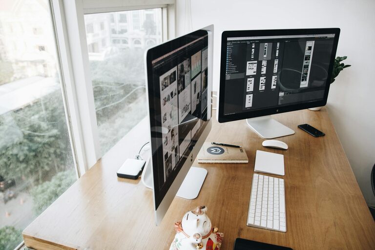 Tips for Organizing a Clutter-Free Workspace to Boost Productivity